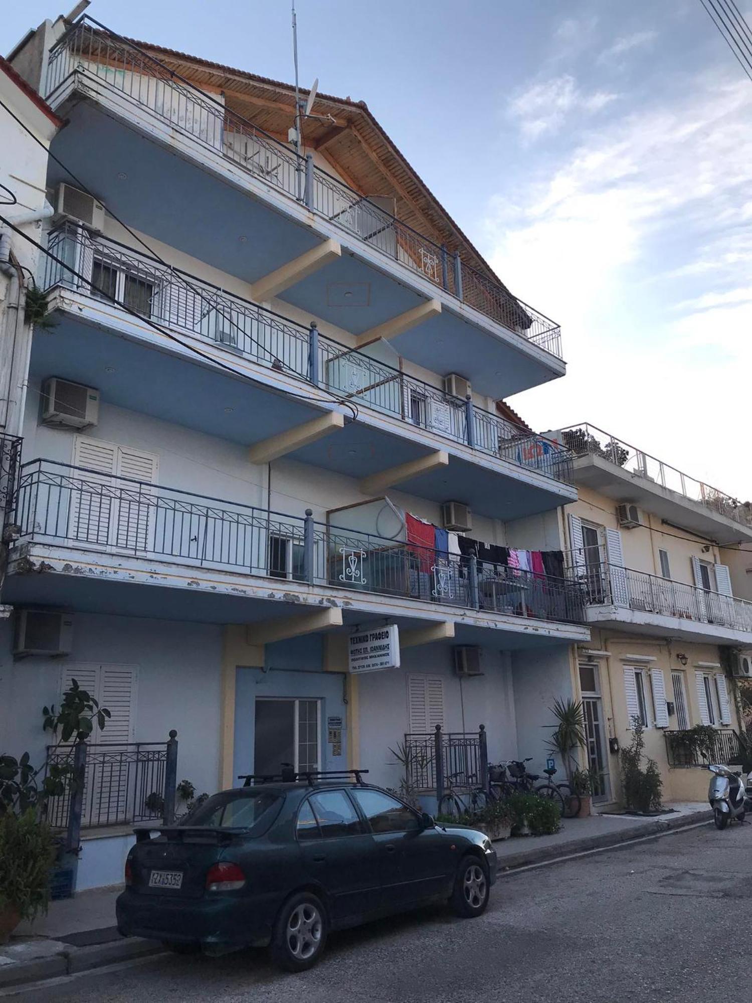 Ion Apartments Messolonghi Double Room Sea View Loft Mesolóngion Eksteriør billede