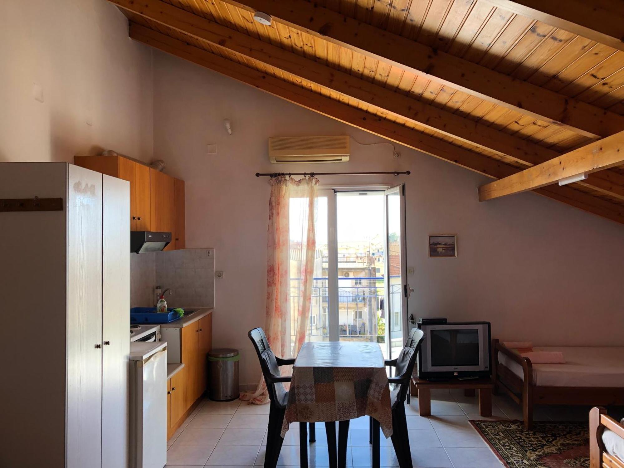 Ion Apartments Messolonghi Double Room Sea View Loft Mesolóngion Eksteriør billede